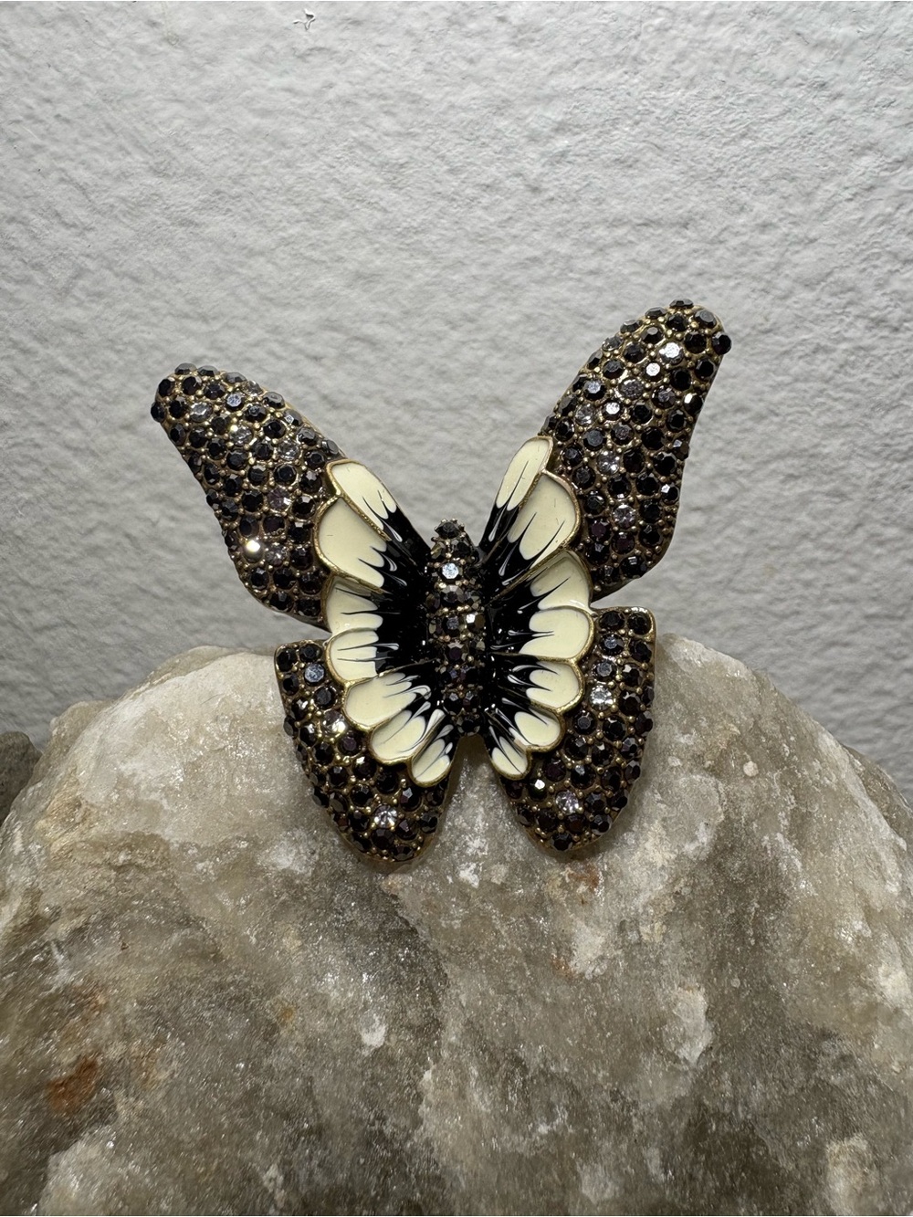Crystal-Embellished Black and Cream Butterfly Ring